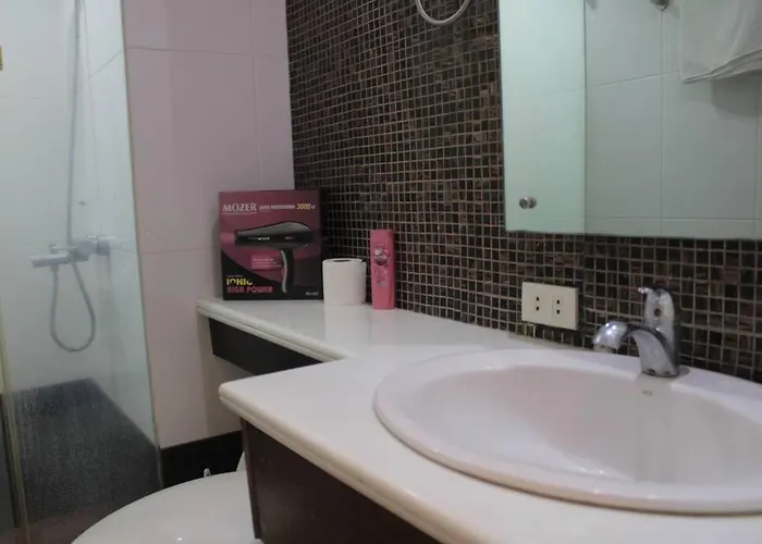 A2j Bgc Luxury 1br Near Burgos Circle & Mall