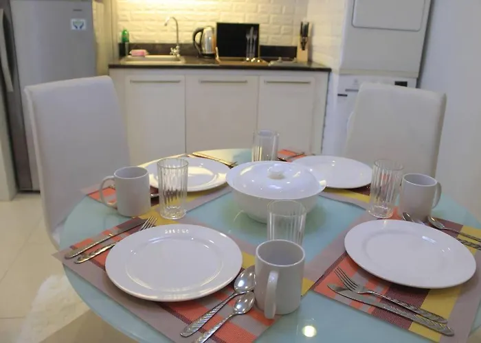 A2j Bgc Luxury 1br Near Burgos Circle & Mall アパート