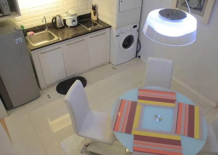 アパート A2j Bgc Luxury 1br Near Burgos Circle & Mall *