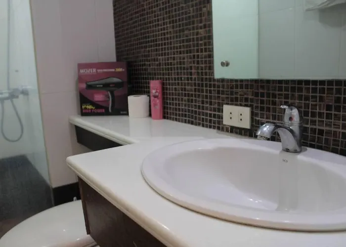A2j Bgc Luxury 1br Near Burgos Circle & Mall アパート