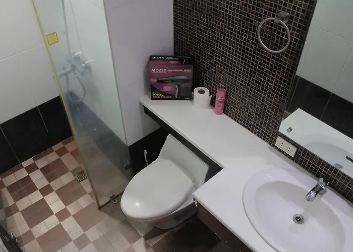 A2j Bgc Luxury 1br Near Burgos Circle & Mall *