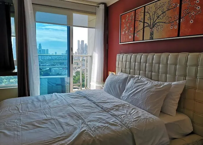 A2j Bgc Luxury 1br Near Burgos Circle & Mall