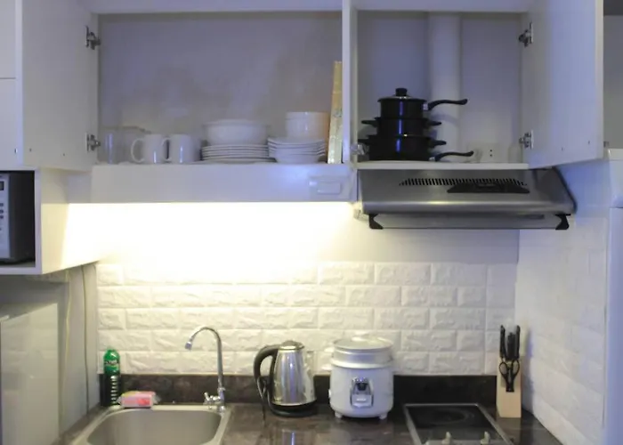 A2j Bgc Luxury 1br Near Burgos Circle & Mall