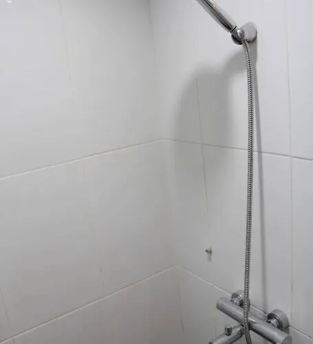アパート A2j Bgc Luxury 1br Near Burgos Circle & Mall マニラ市