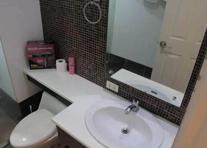 A2j Bgc Luxury 1br Near Burgos Circle & Mall アパート マニラ市